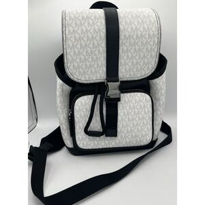 NWT Michael Kors Cooper MK Logo Large Sporty Sling Pack-Black/White (37S3LCOC2B)